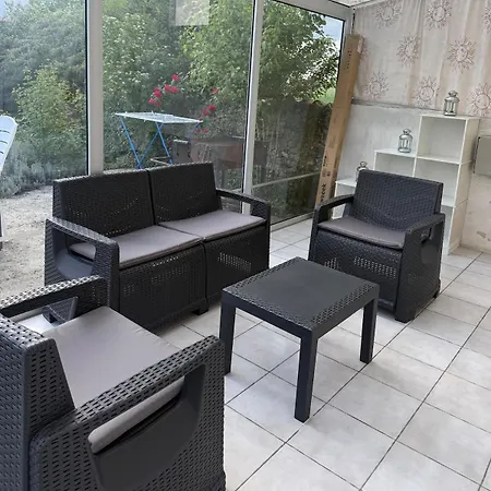 Apartment, Les Fins Bois