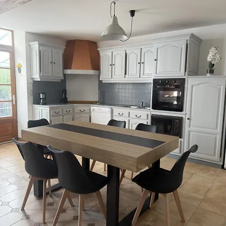 Apartment, Les Fins Bois * Germignac